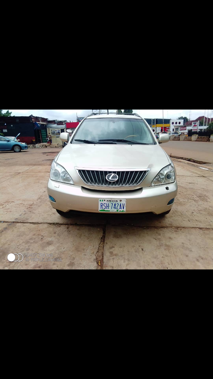 Lexus 350
