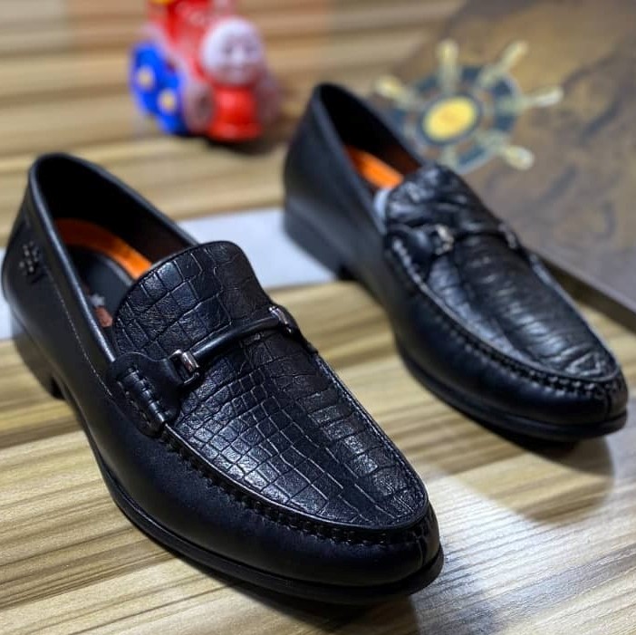 Corporate men's quality shoes